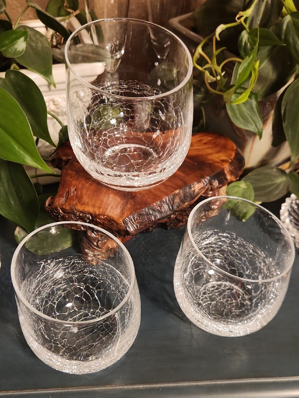 Pier 1 Crackle Angled Rim Glass Tumbler--ONE ONLY - Picture 4 of 8